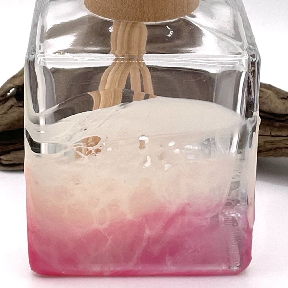 Resin and Glass Reed Diffuser-New! - Picture 3 of 7